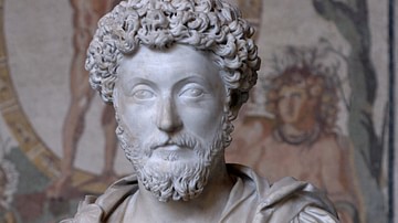 Marcus Aurelius: Philosopher Emperor or Philosopher-King?