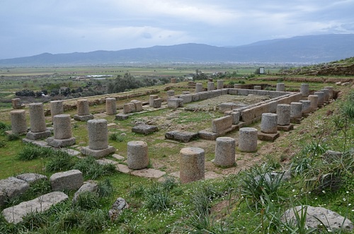 Temple of Zeus Chrysaoreus, Caria (by Carole Raddato, CC BY-SA) Temple of Zeus Chrysaoreus, Caria (by Carole Raddato, CC BY-SA)