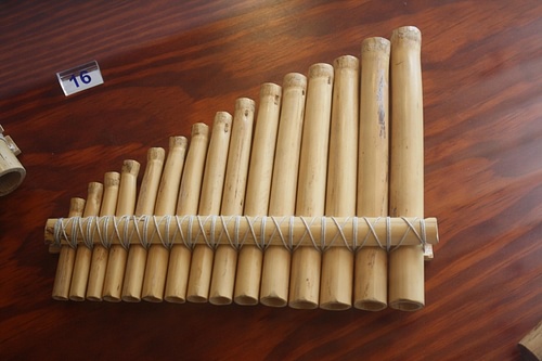 Panpipes (by Mark Cartwright, CC BY-NC-SA) Panpipes (by Mark Cartwright, CC BY-NC-SA)